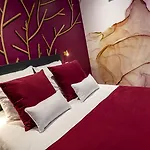 Hotel Du Palais 3*