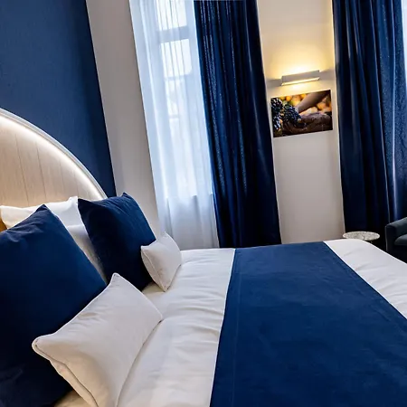 Du Palais Hotel 3*