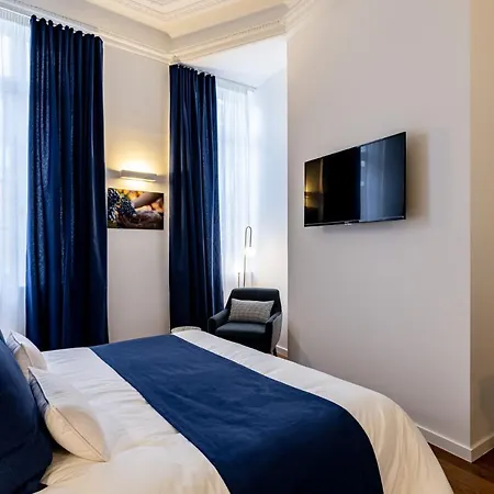 Hotel Du Palais 3*