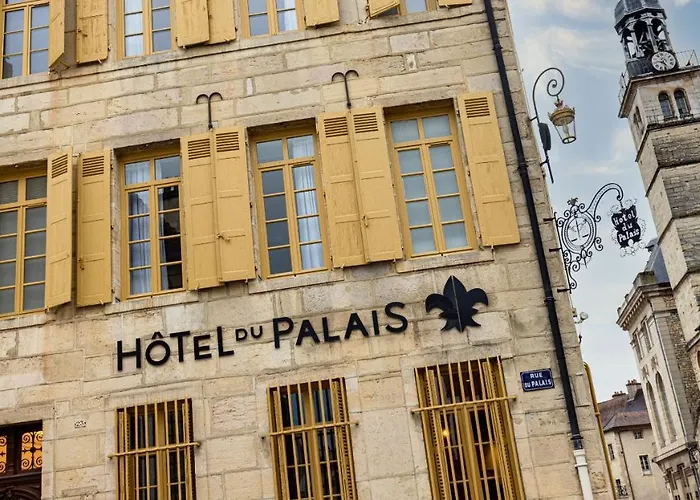 Du Palais 3*